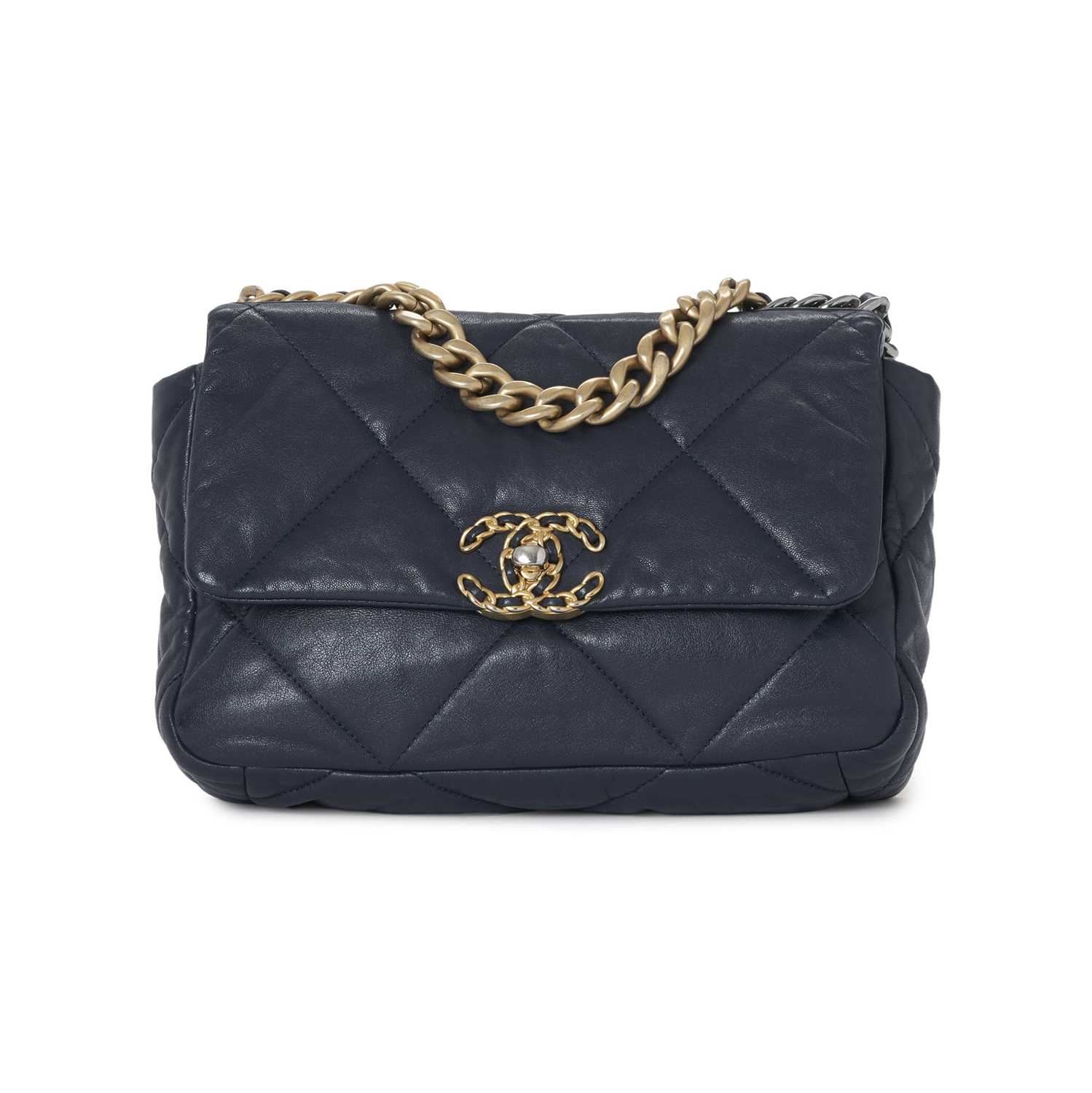 Lot 314 - Chanel, a 19 Flap handbag.