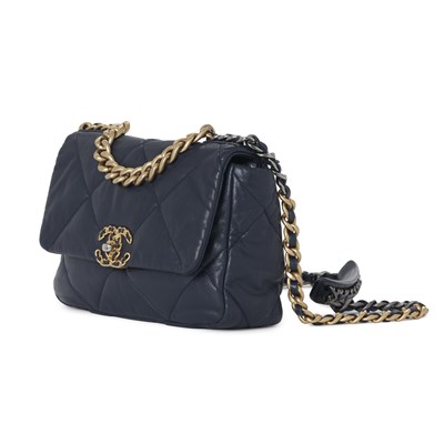 Lot 314 - Chanel, a 19 Flap handbag.