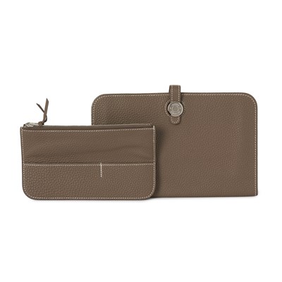 Lot 430 - Hermes, a 2007 Dogon Duo wallet w/ purse.