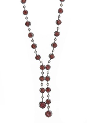Lot 150 - An 18ct gold tourmaline and diamond line negligee necklace
