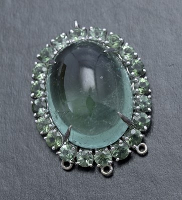 Lot 40 - A green tourmaline cluster pendant