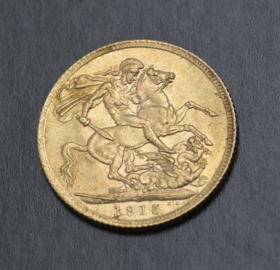 Lot 112 - George V, Sovereign, 1915, diameter 2.2cm, 8g