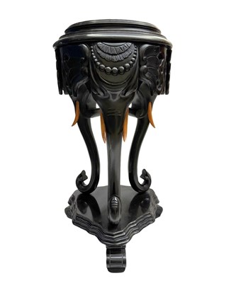 Lot 212 - An oriental ebonised jardiniere stand, early...