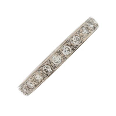 Lot 188 - A diamond full eternity ring