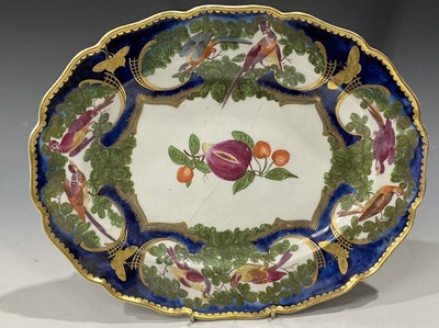 Lot 78 - A Chelsea-type porcelain fruit dish, lobed rim,...