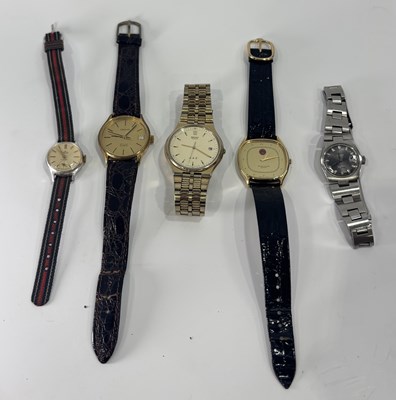 Lot 209 - A selection of five watches