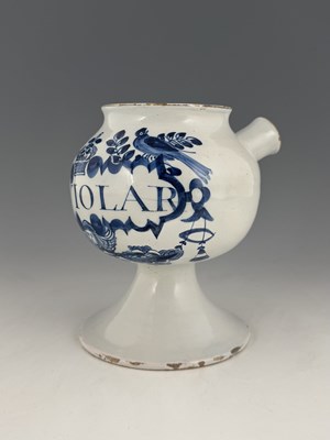 Lot 735 - An English Delft blue and white dry drug jar,...