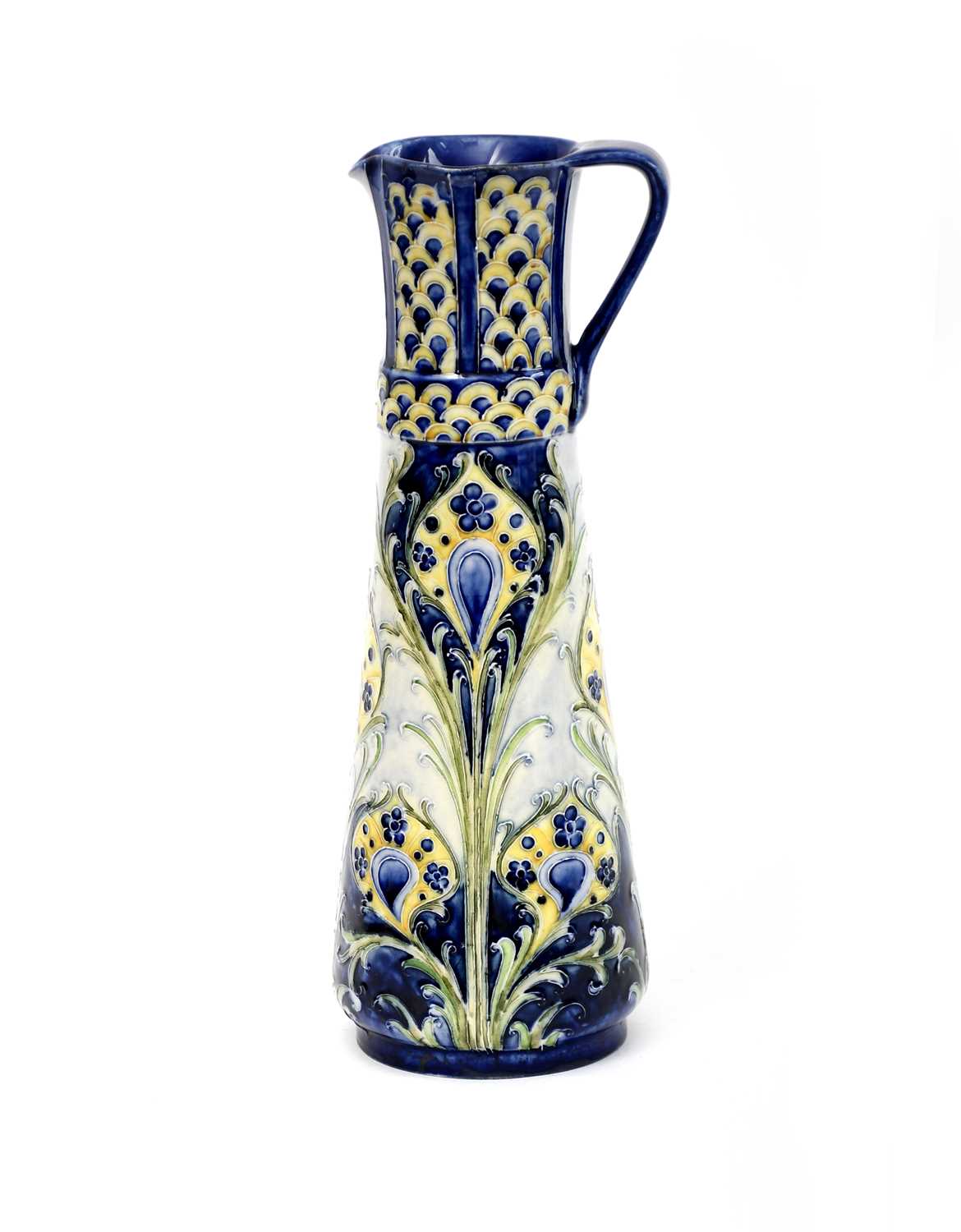 Lot 8 - 'Peacock Feathers' a James Macintyre Co Ltd...