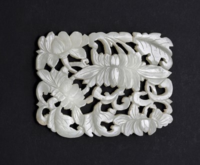 Lot 470 - A Chinese carved and reticulated jade plaque,...