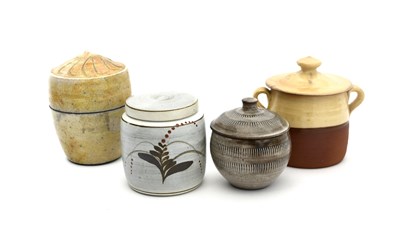 Lot 355 - David Leach (1911-2005) Caddy and cover...