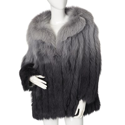 Lot 550 - Ellis Barker Furs, an ombre fox fur jacket.