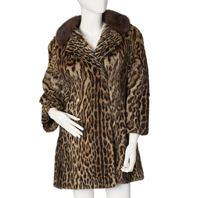 Lot 541 - An ocelot and mink fur jacket.