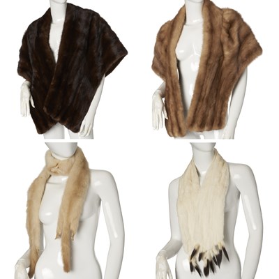 Lot 569 - A selection of fur accessories.