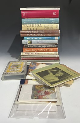 Lot 51 - A collection of books of Bloomsbury Group...