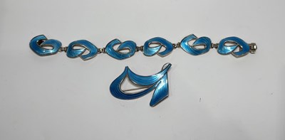 Lot 253 - A Norwegian silver blue enamel bracelet and brooch