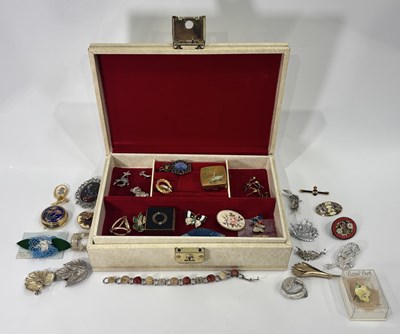 Lot 280 - A large selection of silver and costume jewellery, in white box
