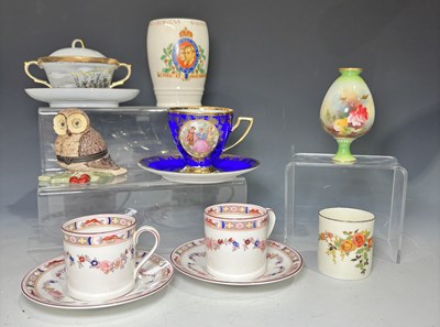 Lot 106 - A hand painted Royal Worcester bud vase with...