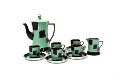 Lot 88 - A Wiltshaw & Robinson Carlton Ware Handcraft...