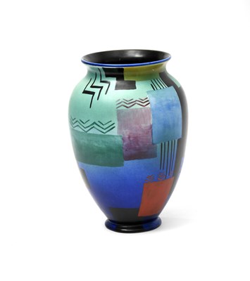 Lot 89 - A Wiltshaw & Robinson Carlton Ware Handcraft...