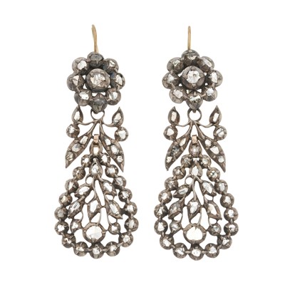 Lot 4 - A pair of early 19th century silver and gold diamond drop earrings