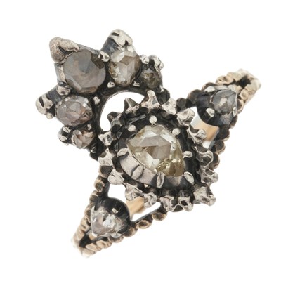 Lot 115 - A Georgian silver and gold, diamond heart and crown ring