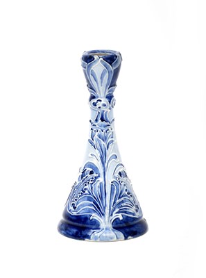 Lot 668 - A James Macintyre & Co Florian Ware...