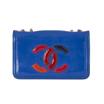 Lot 316 - Chanel, a patent Lipstick Flap handbag.