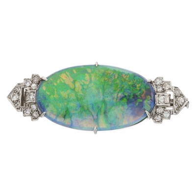 Lot 129 - An Art Deco opal and diamond brooch