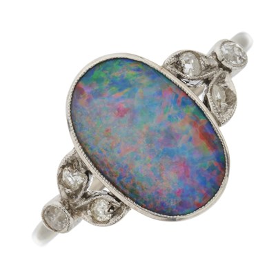 Lot 125 - An early 20th century opal and diamond dress ring