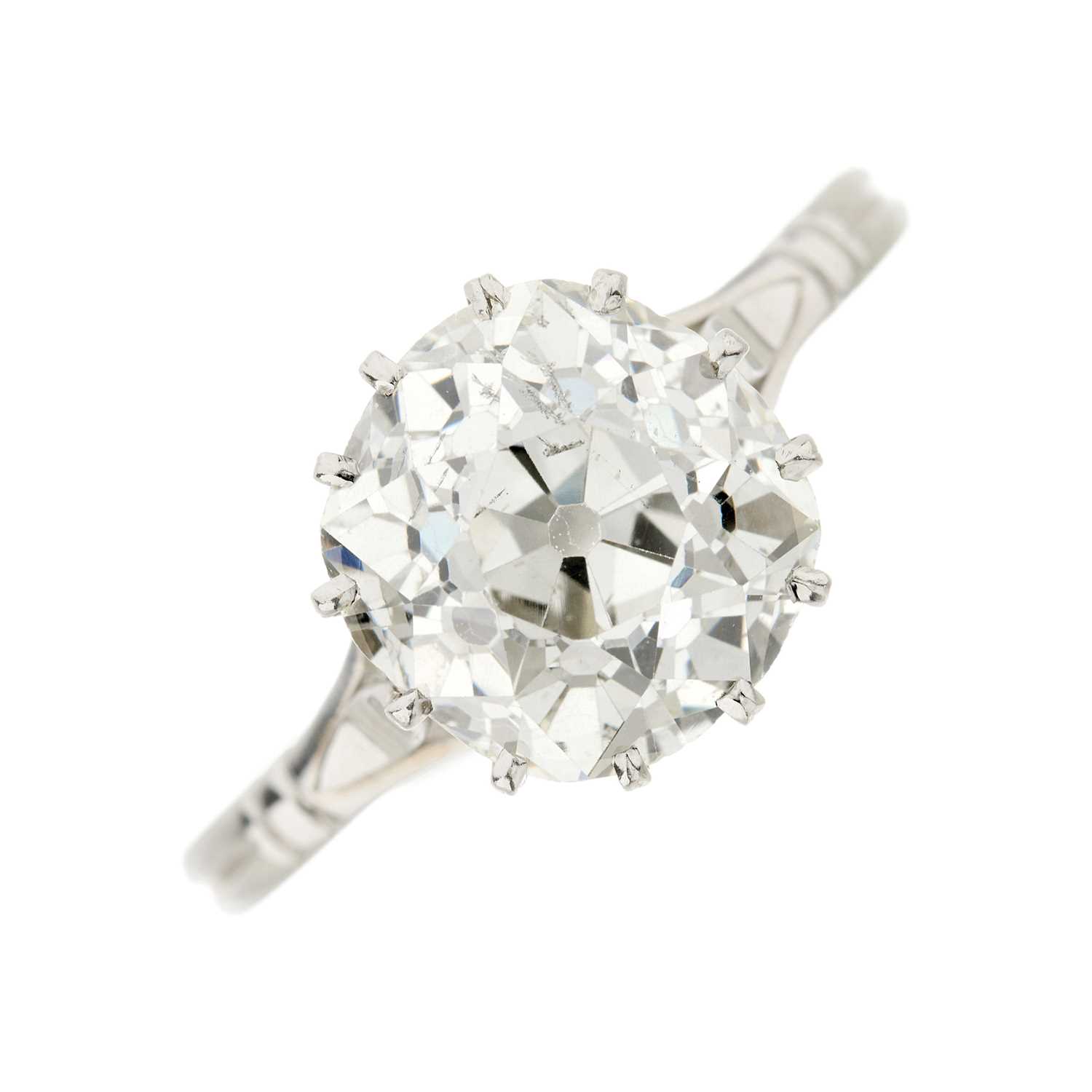 Lot 23 - An early 20th century platinum diamond single-stone ring