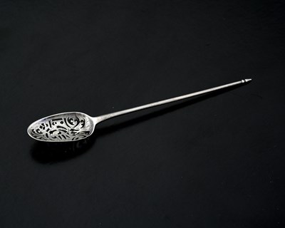 Lot 142 - An eighteenth-century English silver mote...