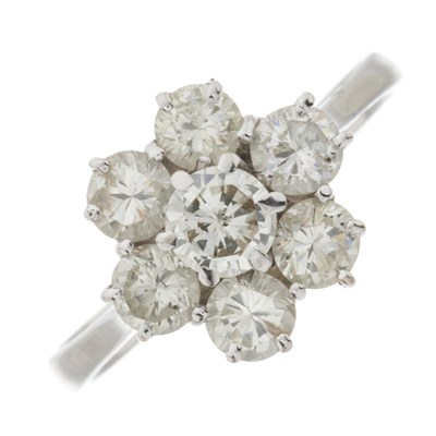 Lot 154 - An 18ct gold diamond floral cluster ring
