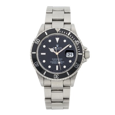 Lot 234 - Rolex, a stainless steel Oyster Perpetual Date Submariner bracelet watch