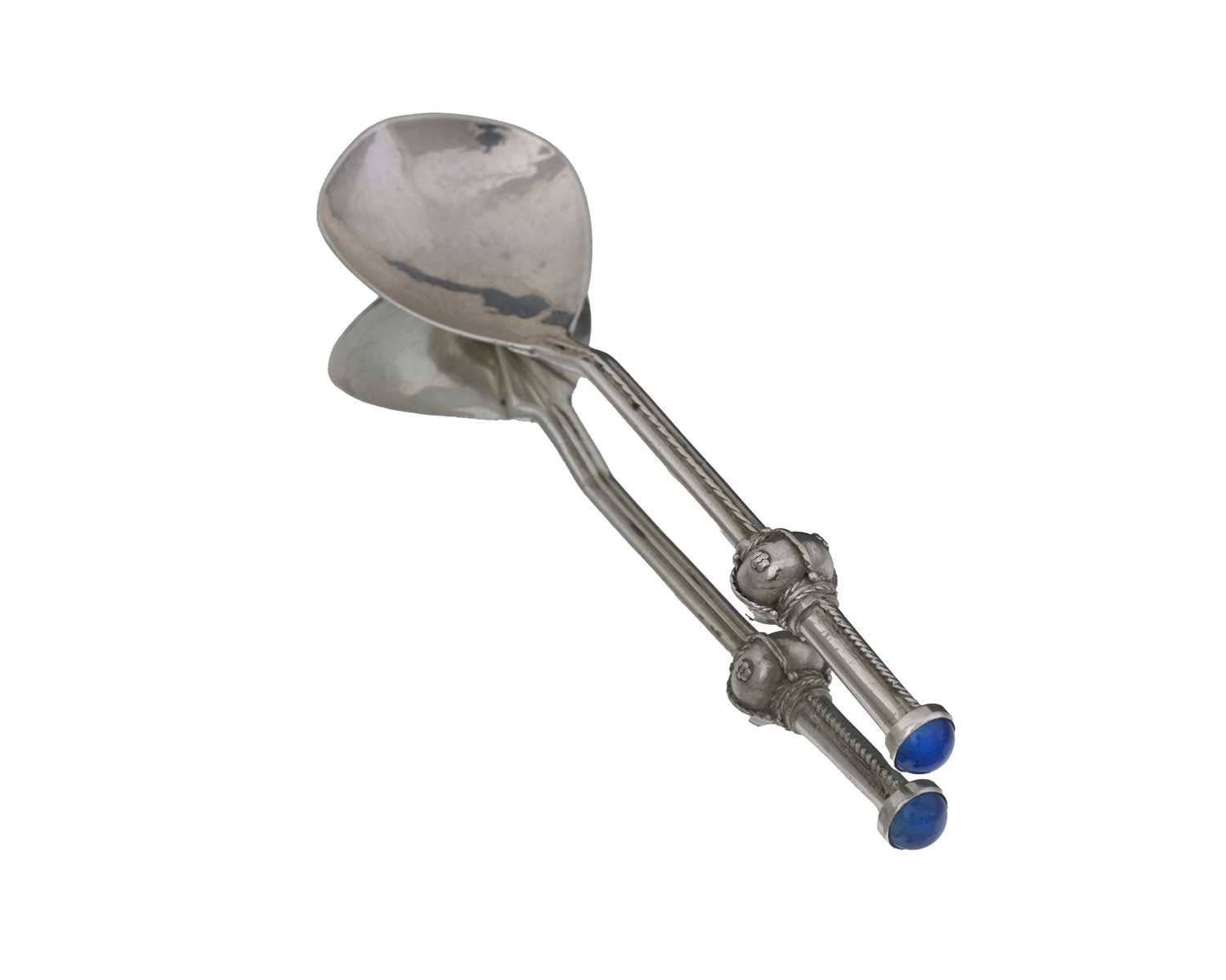 Lot 66 - John Sidney Reeve, an Arts and Crafts silver...