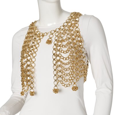 Lot 524 - A vintage gold-tone chainmail bolero.