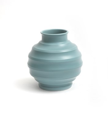 Lot 140 - A Wedgwood Pottery ball vase designed by Keith...
