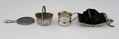 Lot 150 - An Edwardian silver purse, by Henry Matthews,...