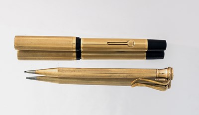 Lot 82 - A 14 carat rolled gold fountain pen, circa...