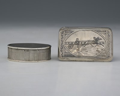 Lot 54 - A Russian silver and niello cigarette or snuff...