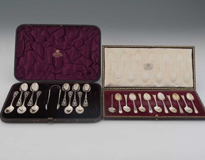 Lot 194 - A cased Victorian suite of teaspoons, by...
