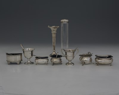 Lot 137 - A group of twentieth-century hallmarked silver,...