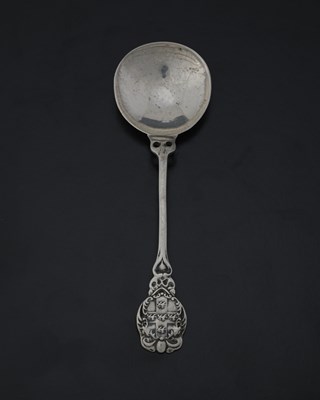 Lot 135 - Kate Allen for William Hutton, an Arts and...