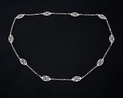 Lot 43 - A Glasgow style silver necklace, reticulated...