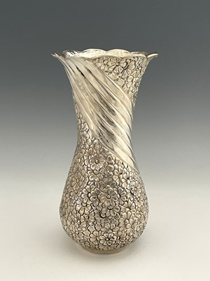 Lot 287 - A large twentieth-century Continental silver...