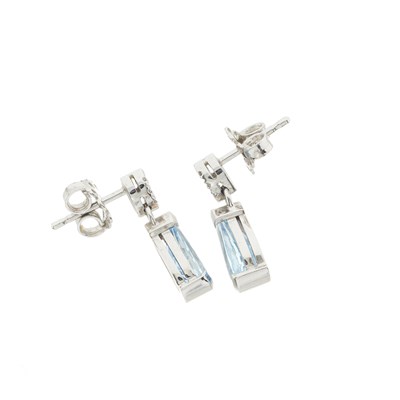 Lot 51 - A pair of 18ct gold aquamarine and brilliant-cut diamond drop earrings