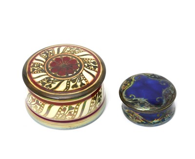 Lot 336 - A Pilkington's Lancastrian Pottery box and...