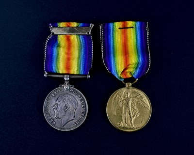 Lot 140 - A pair of WWI RAF War and Victory medals, to 2....