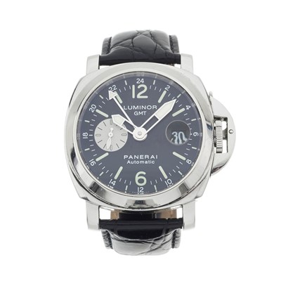 Lot 216 - Panerai, a stainless steel Luminor GMT wrist watch