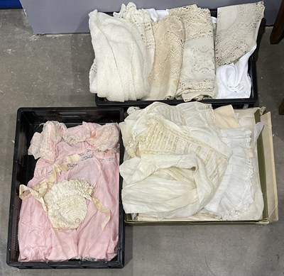 Lot 4 - A collection of lace, table linen and infant's...