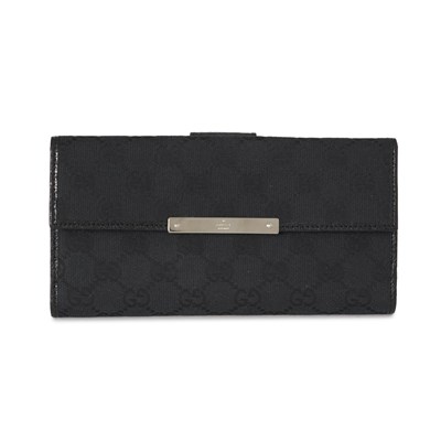 Lot 375 - Gucci, a continental wallet.